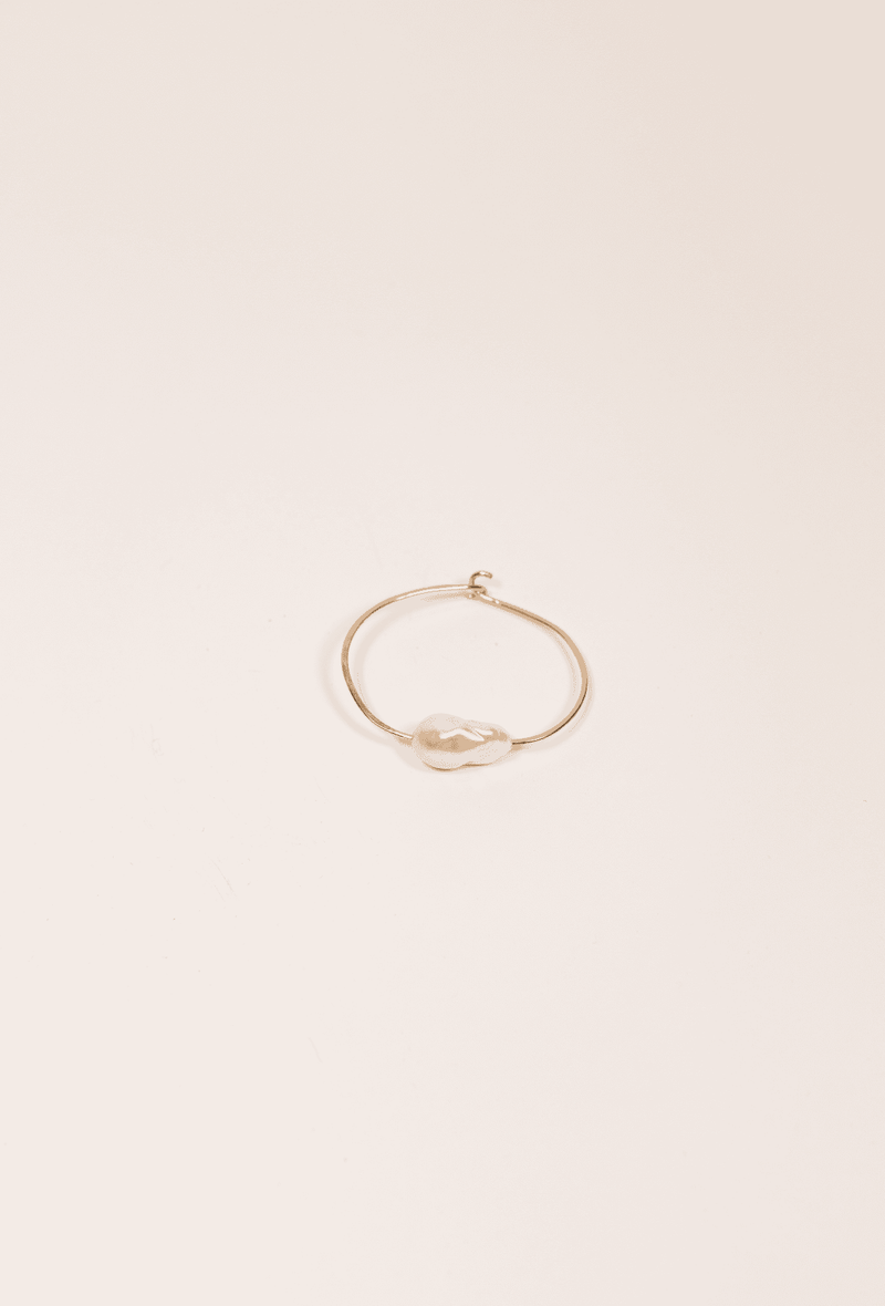 Single Baroque Pearl Bangle